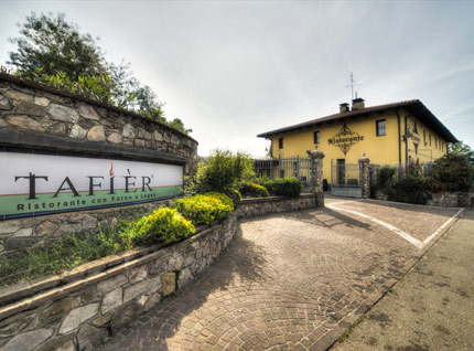 cena degli sconosciuti bologna ristorante tafier