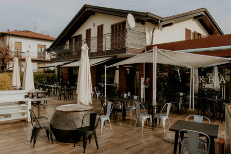 cena degli sconosciuti al mokha di induno olona varese