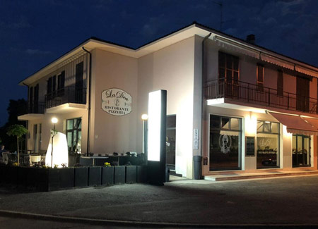 cena degli sconosciuti a piacenza